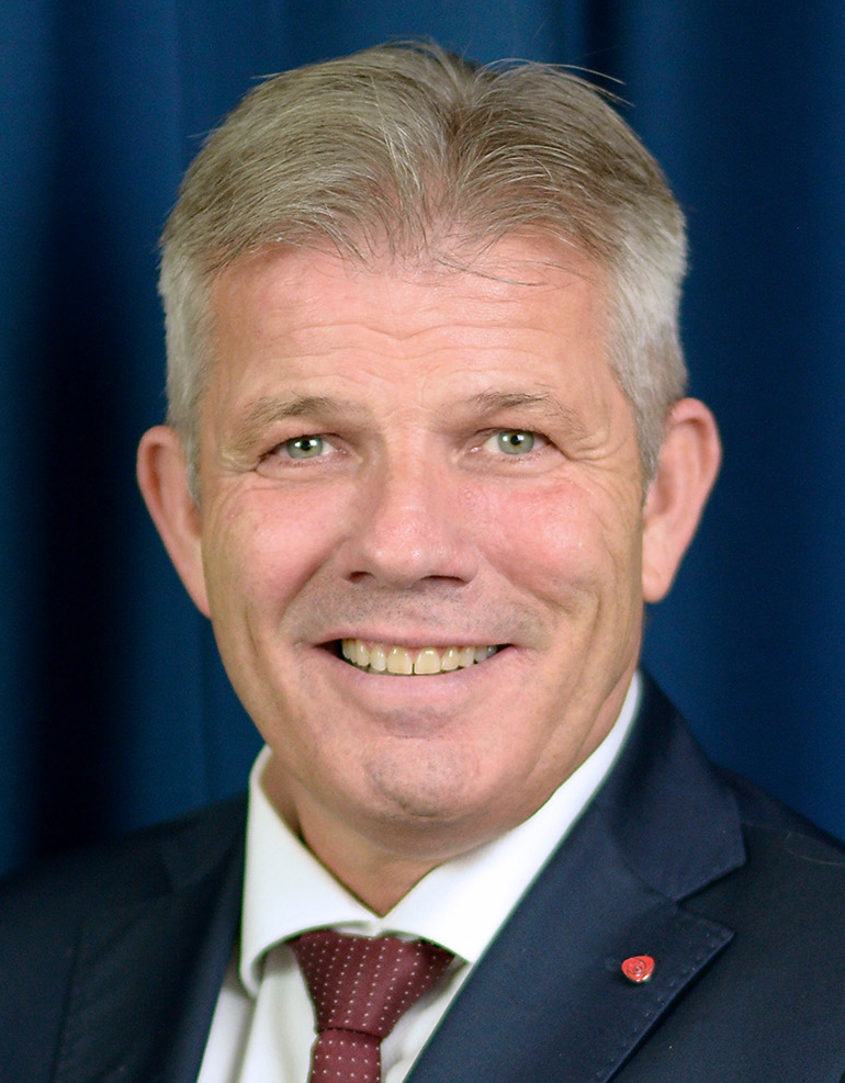 Kommunal- og distriktsminister Bj�rnar Selnes Skj�ran